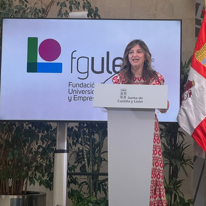 Acto de firma del protocolo entre la Junta de Castilla y León y las fundaciones generales universitarias